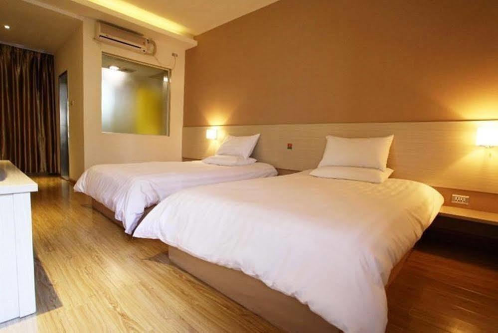 Hanting Hotel 다리 외부 사진