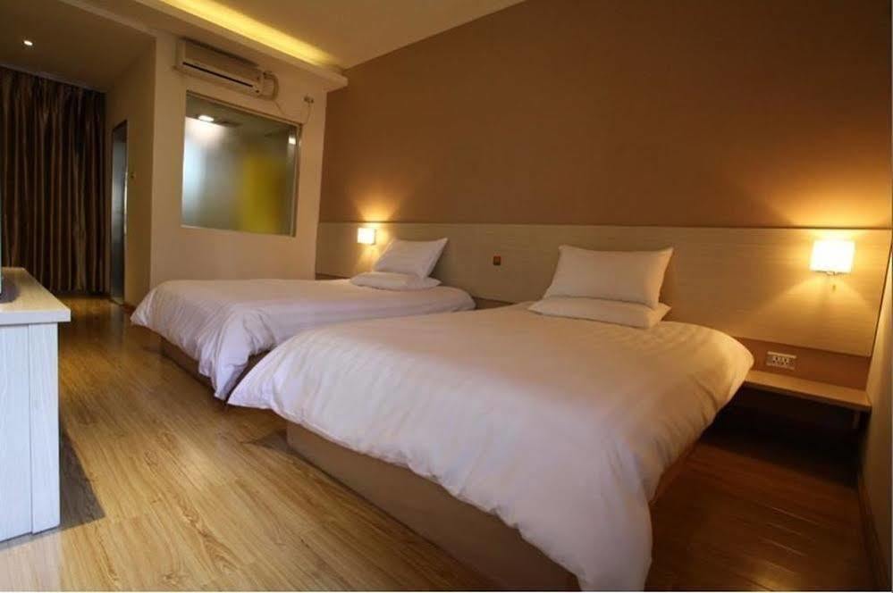 Hanting Hotel 다리 외부 사진