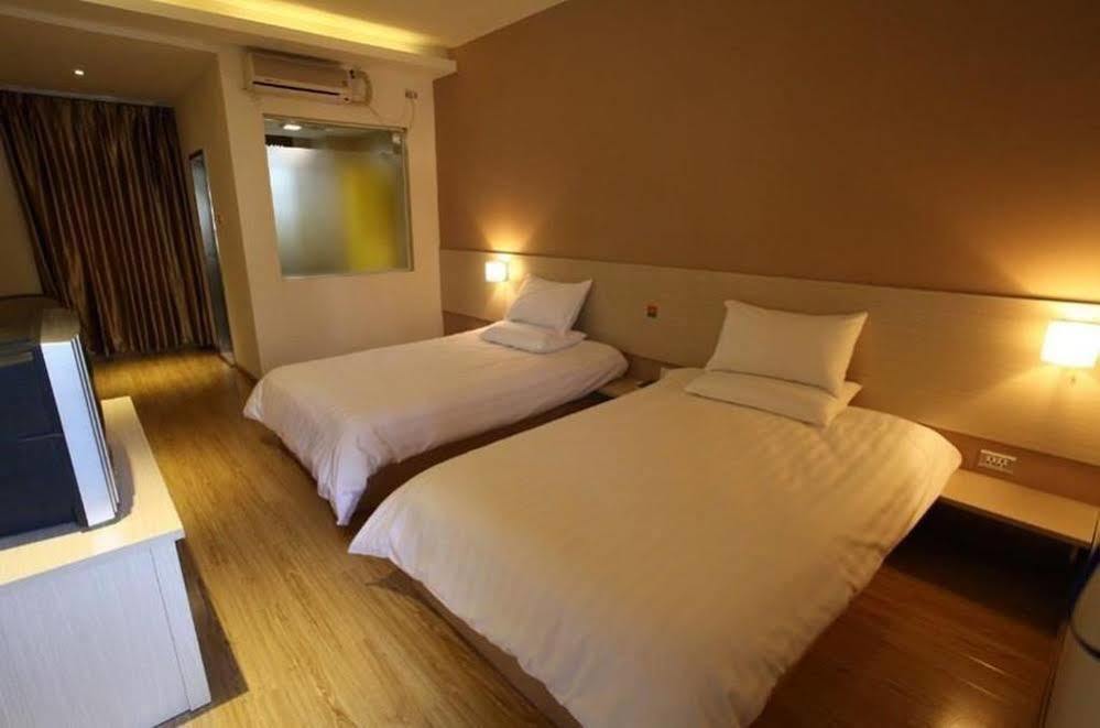 Hanting Hotel 다리 외부 사진
